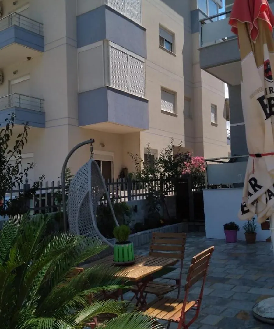 Vila Mihali Himara هيماري